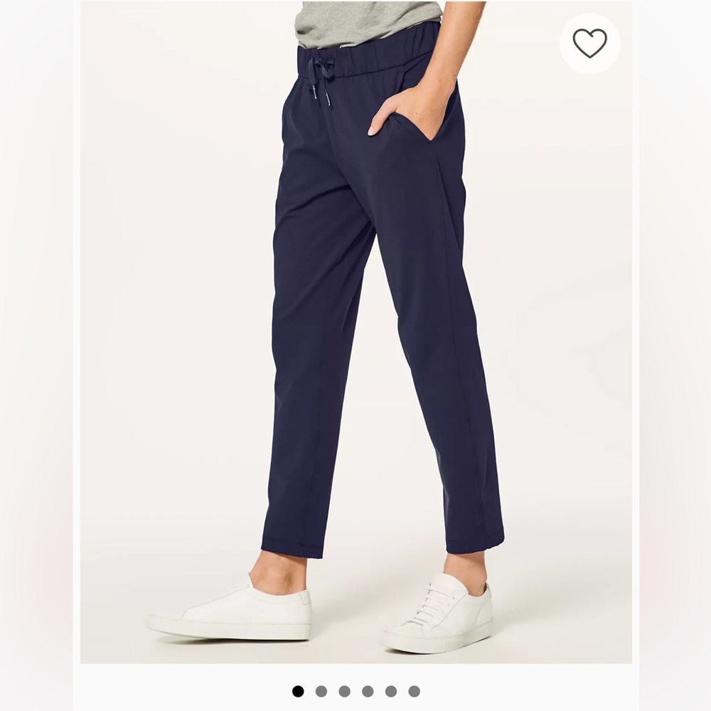 Lululemon on the fly 7/8 pants